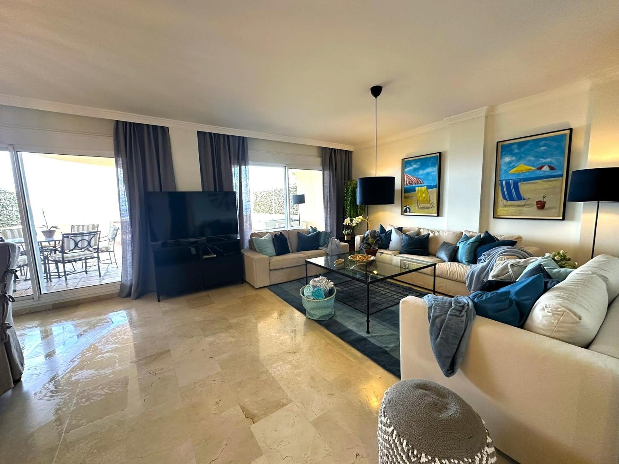Apartments Bermuda Beach Estepona Exterior photo
