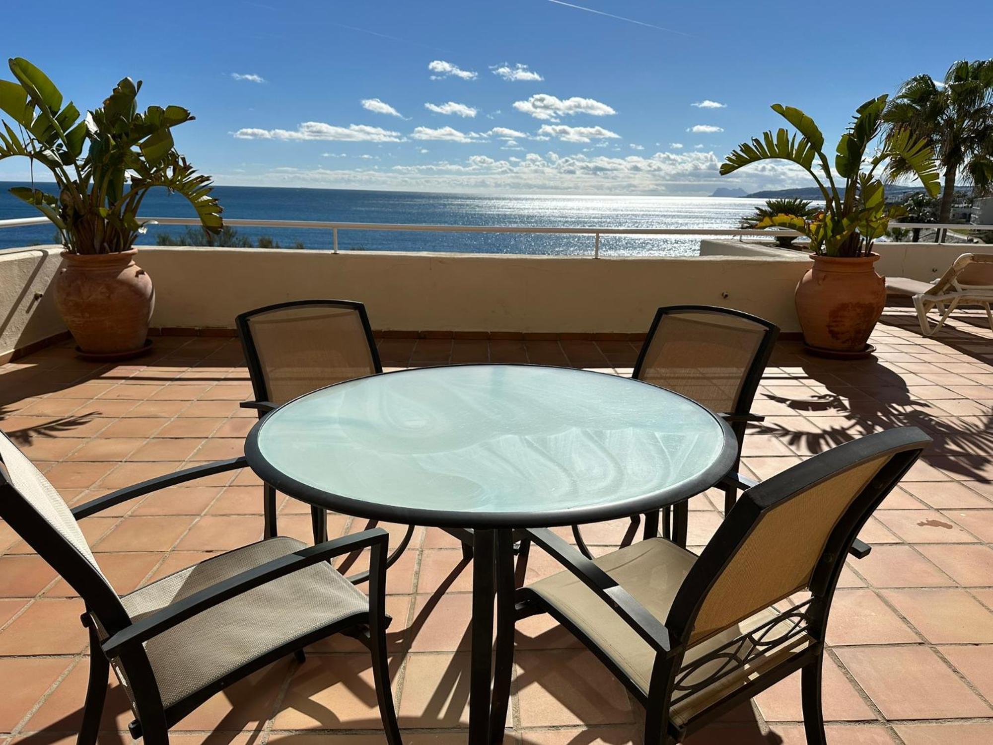 Apartments Bermuda Beach Estepona Exterior photo